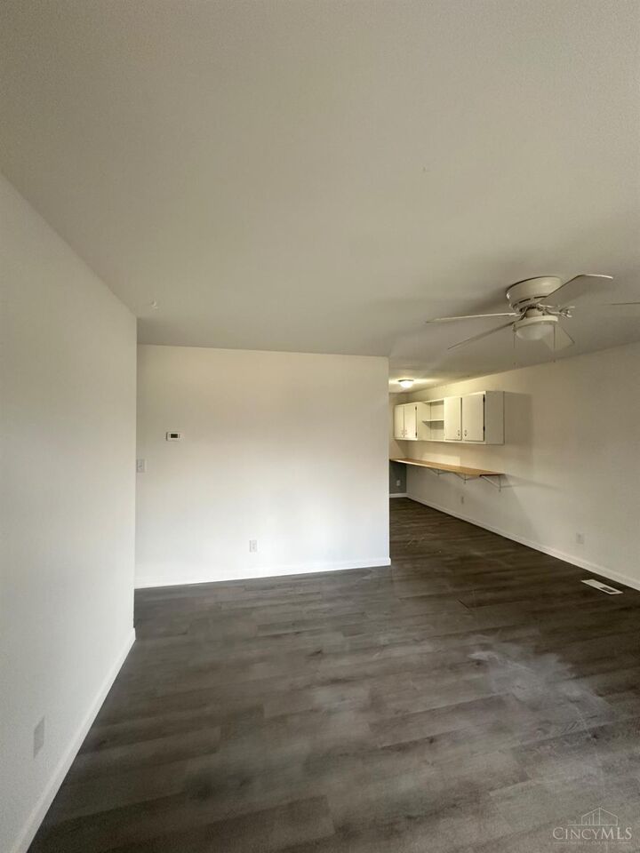 Property Photo:  991 Deerfield Court  OH 45385 