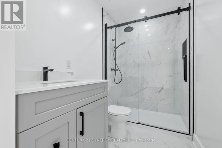 Property Photo:  598 Kirkwood Avenue 6  ON K1Z 5X4 