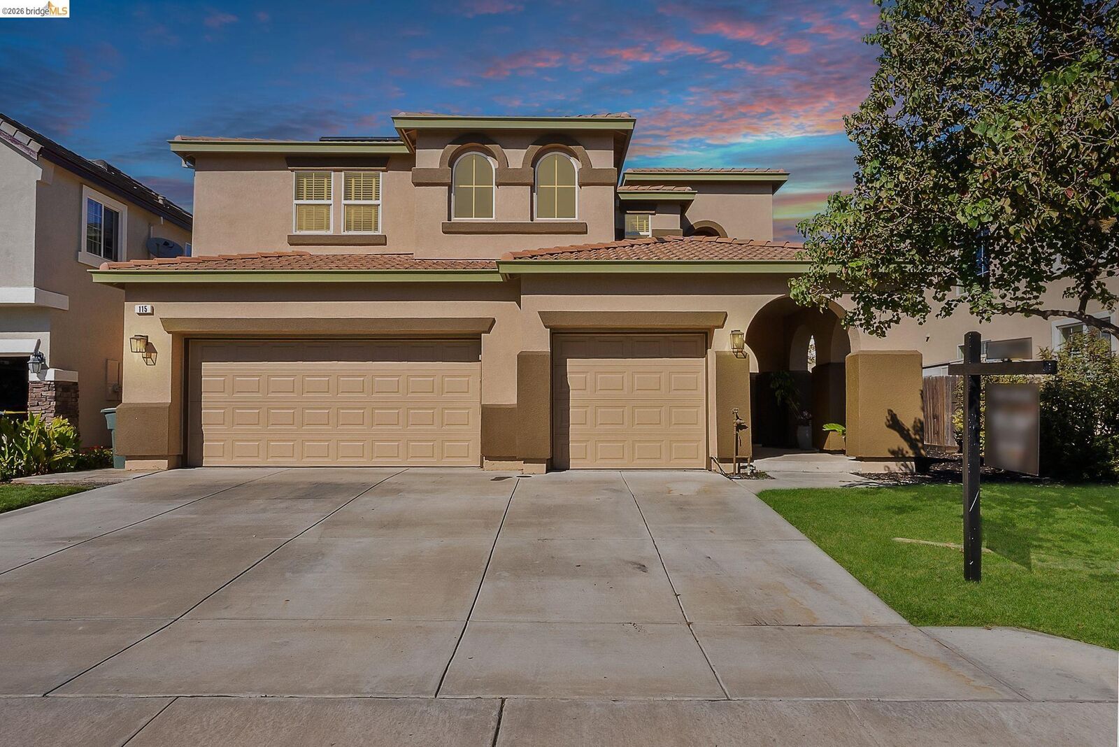 Property Photo:  115 Tennyson Ct  CA 94505 