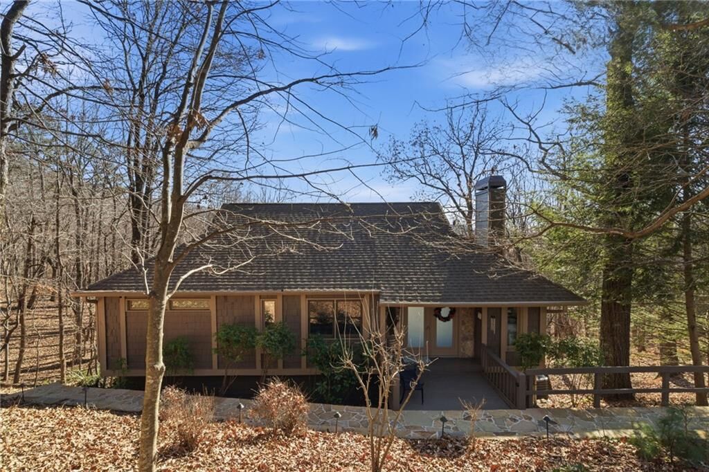 Property Photo:  1300 Quail Cove Drive  GA 30143 