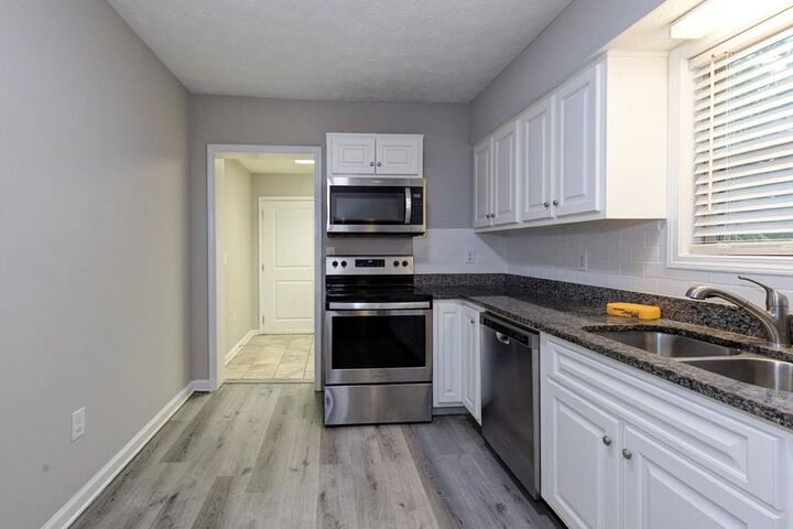 Property Photo:  4109 Sherwood Avenue  GA 31904 