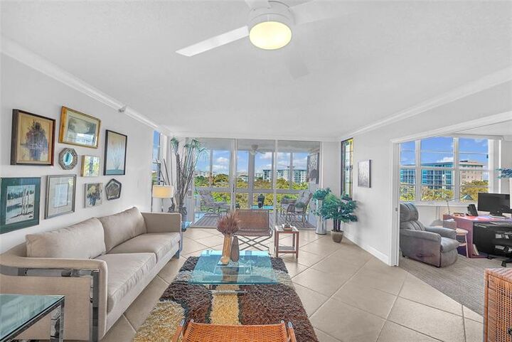 Property Photo:  4015 W Palm Aire Dr 703  FL 33069 