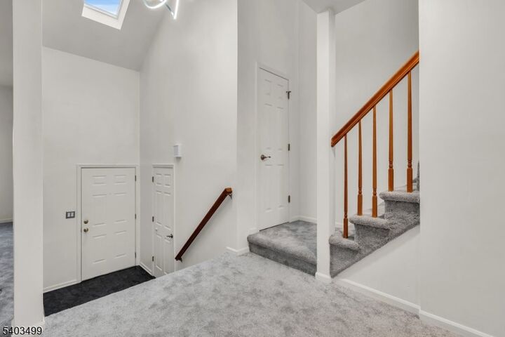 Property Photo: 189 Kemper Ct NJ 07840