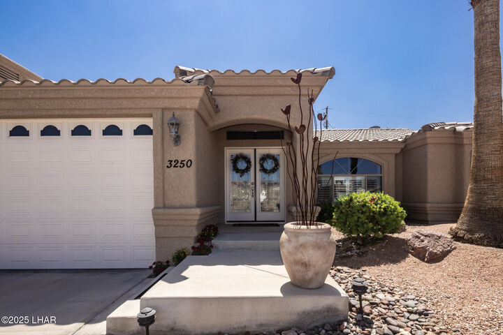 Property Photo:  3250 Amigo Dr  AZ 86404 