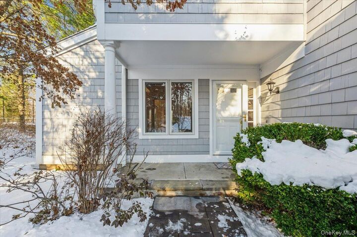 Property Photo:  65 Clarewood Drive 65  NY 10706 