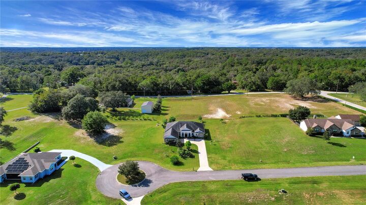 Property Photo:  4560 Highcrest View  FL 32159 