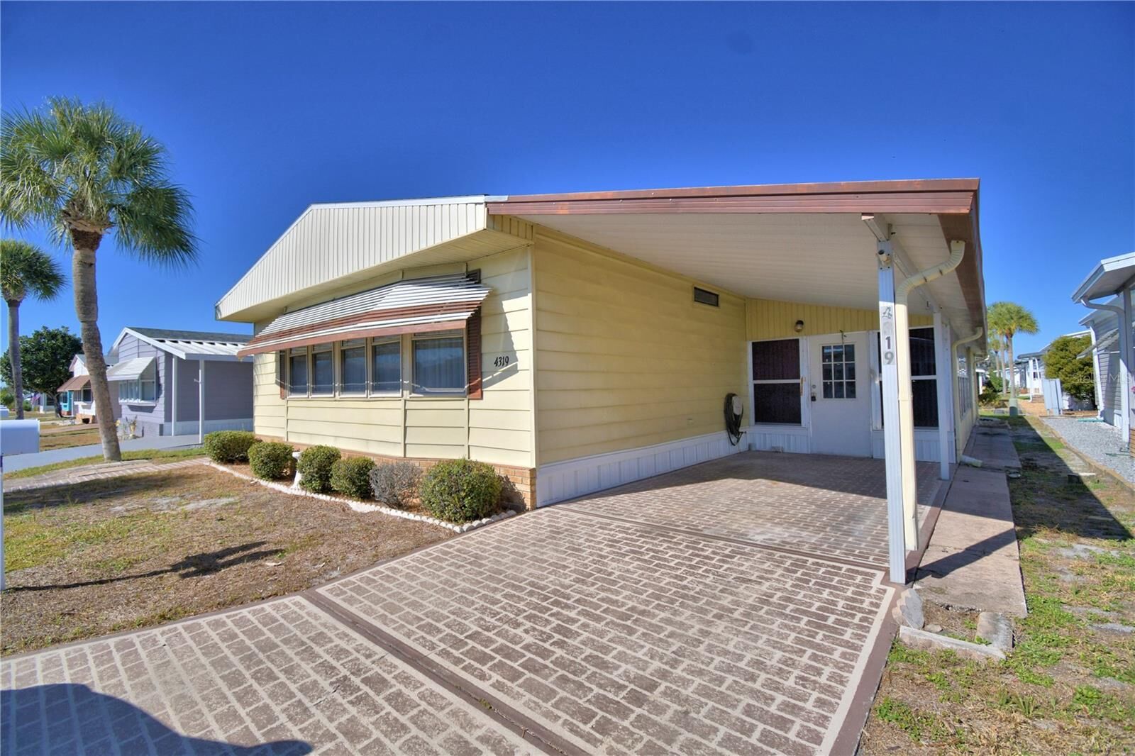 Property Photo:  4319 Cherrywood Street  FL 33880 