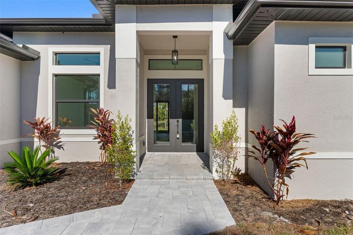 Property Photo:  1566 Knotty Pine Avenue  FL 34288 