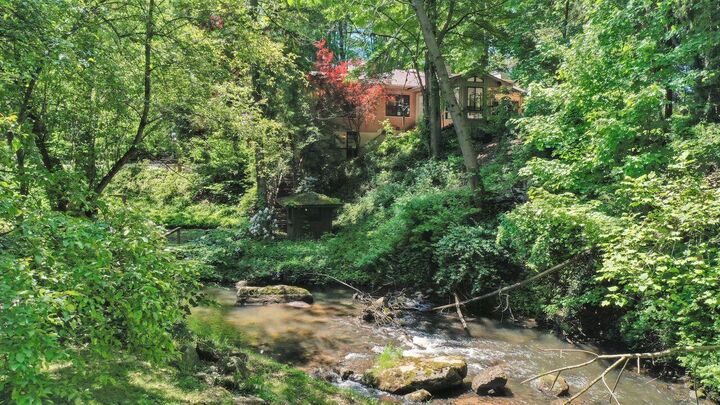 Property Photo:  1630 S 3rd Street  MI 49120 