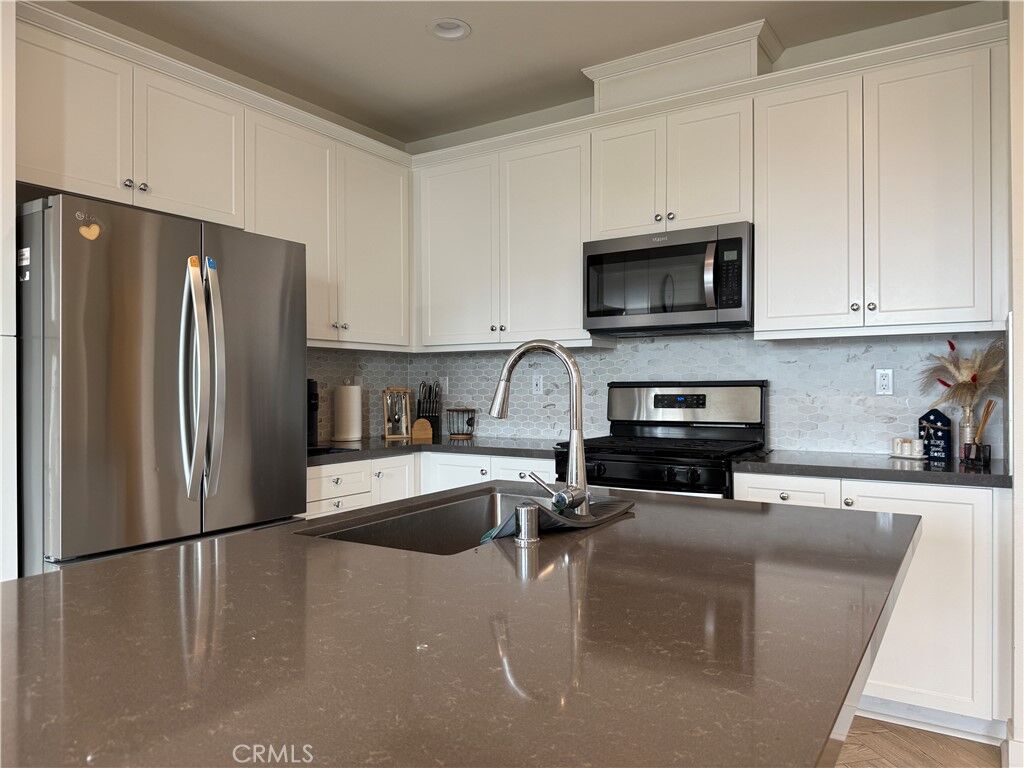 Property Photo:  4096 E Peony Paseo 23  CA 91761 