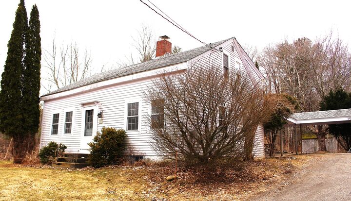 Property Photo:  810 Rockland Street  ME 04856 