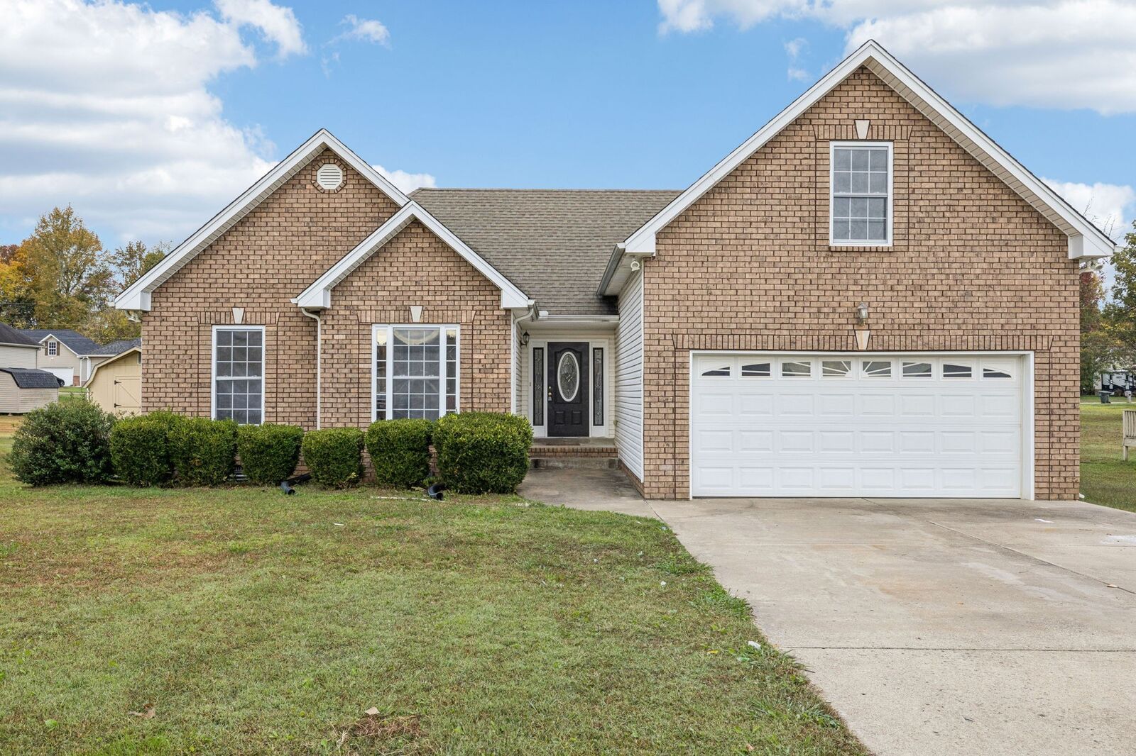 Property Photo: 238 Clydesdale Ln TN 37172