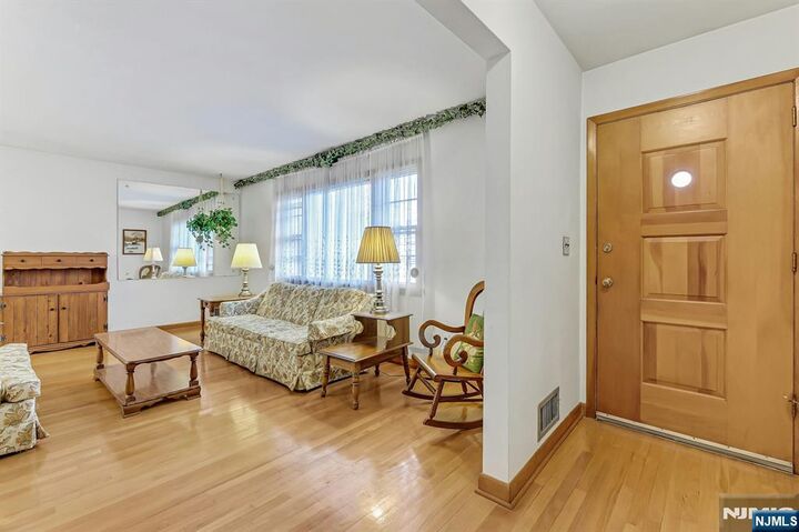 Property Photo:  117 Lincoln Avenue  NJ 07031 