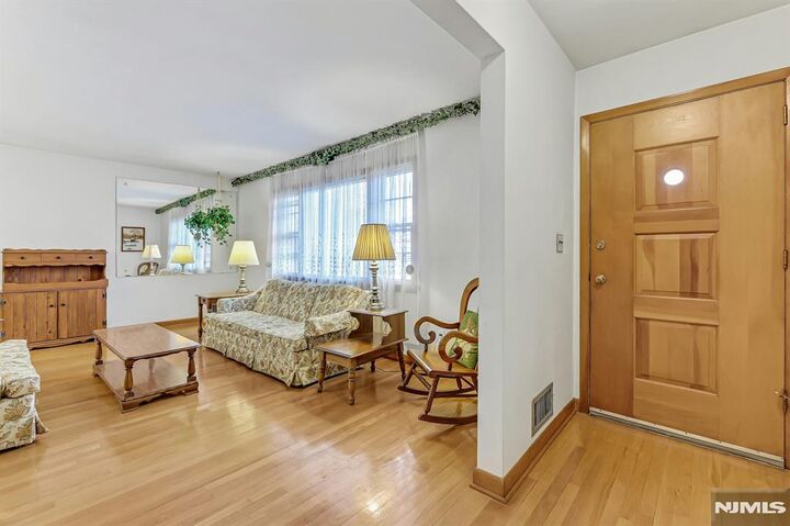 Property Photo:  117 Lincoln Avenue  NJ 07031 