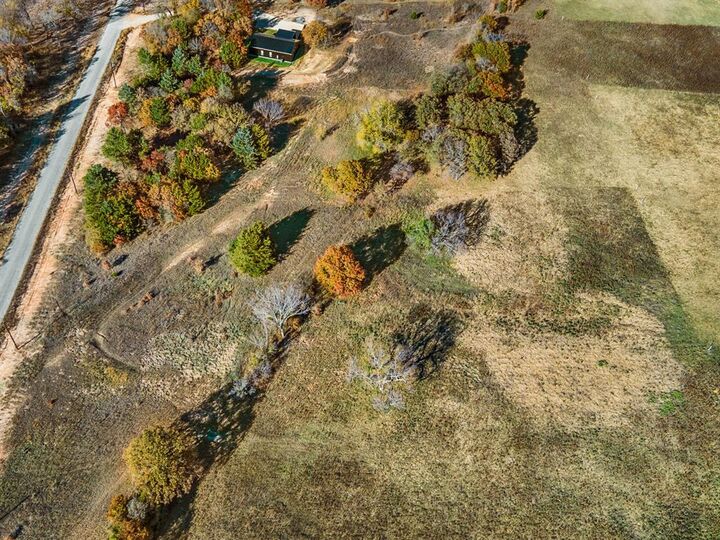 Property Photo: 214 Trailride Lane TX 76255