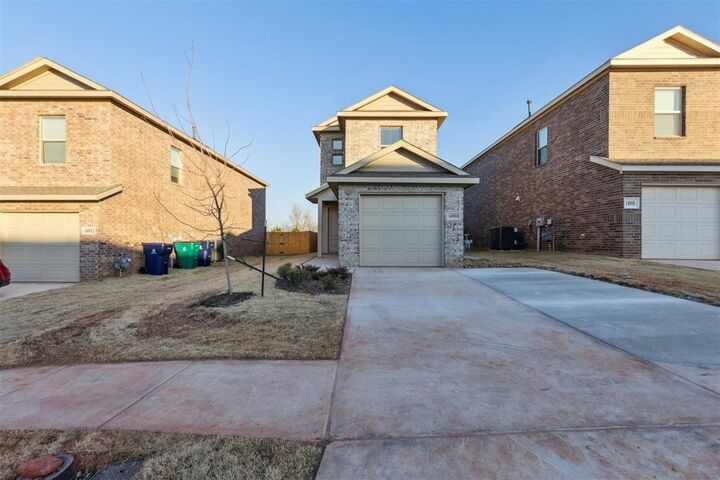 Property Photo:  14910 Parkway Center Avenue  OK 73134 