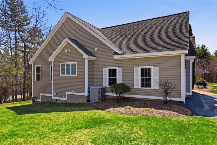 Property Photo:  22 Highland Rd 22  MA 01886 