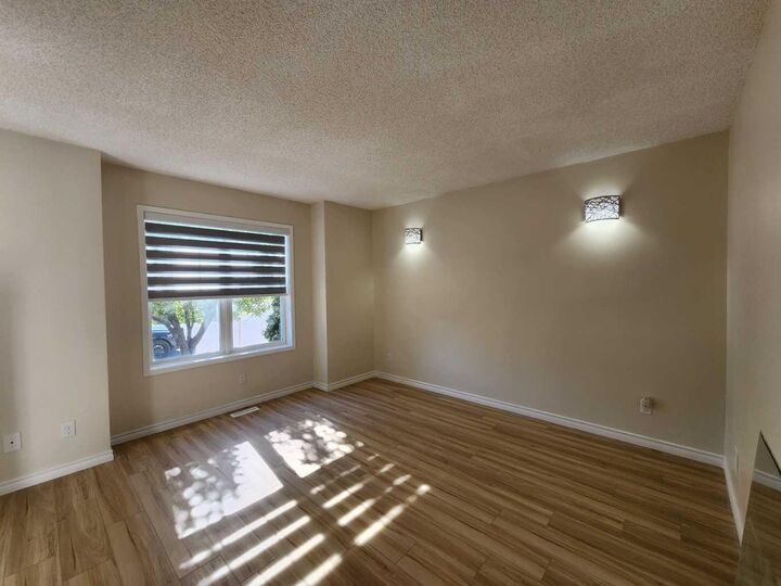 Property Photo:  86 Harvest Rose Circle NE  AB T3K 4M7 