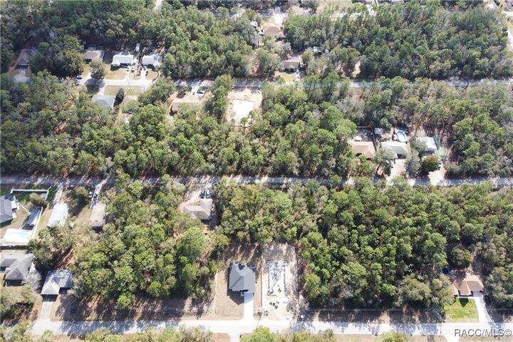 Property Photo:  3316 E Anderson Street  FL 34453 