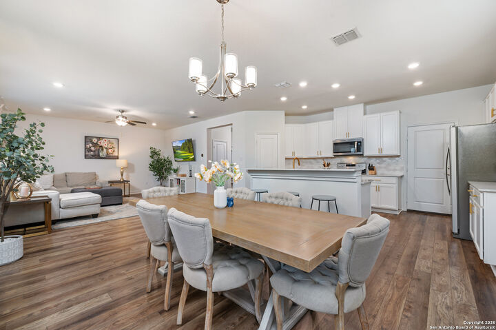 Property Photo: 8049 San Mirienda TX 78015