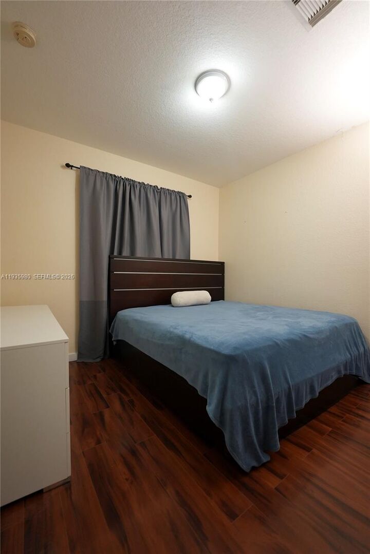 Property Photo: 10775 NW 84th St 4-31 FL 33178