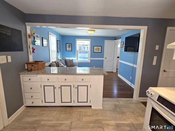 Property Photo:  3 Usher Avenue  CT 06062 