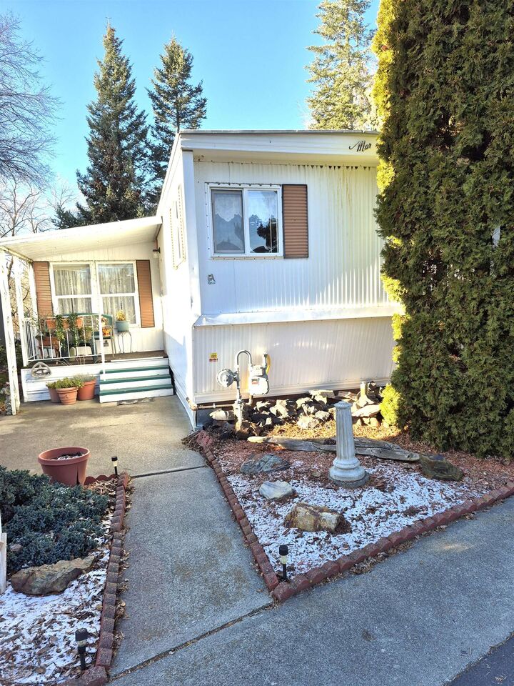 Property Photo:  2601 N Barker  #84 Rd  WA 99027 