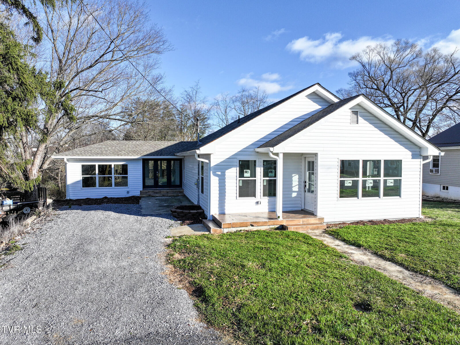 Property Photo: 129 Ridgeway Avenue TN 37642