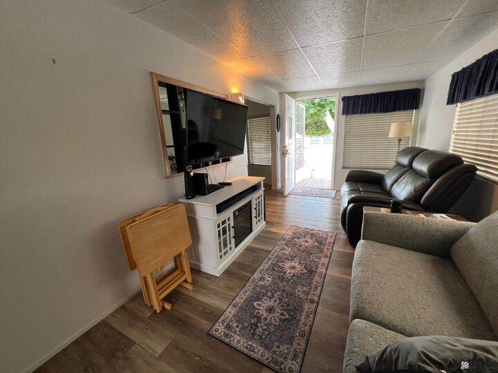 Property Photo:  5707 E 32 St #1071  AZ 85365 