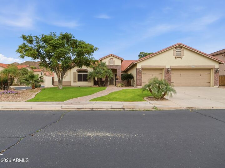 Property Photo: 9828 W Jasmine Trail AZ 85383