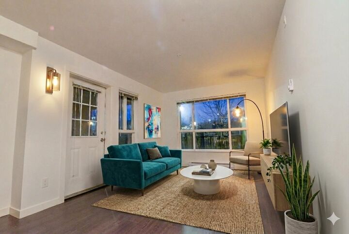 Property Photo: 10688 140 Street 116 BC V3T 0M6