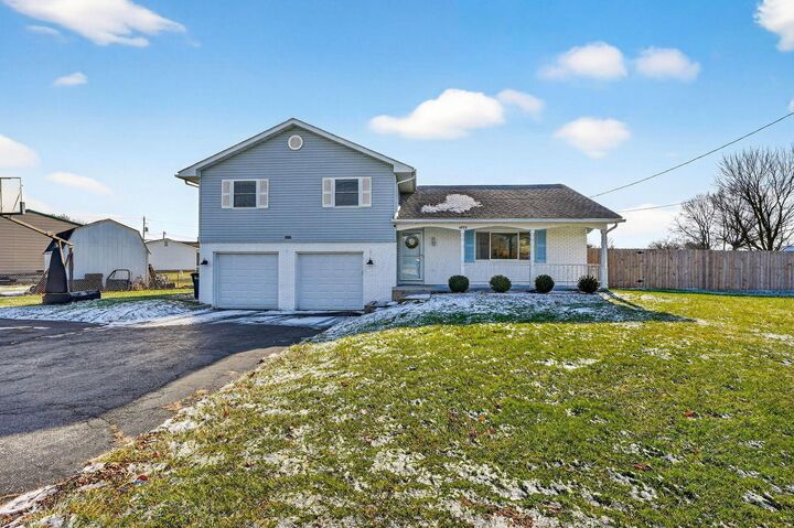 Property Photo:  4950 Norton Road  OH 43123 