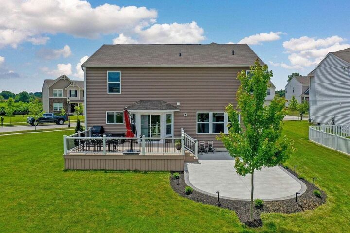 Property Photo:  1680 Dickson Drive  OH 43040 