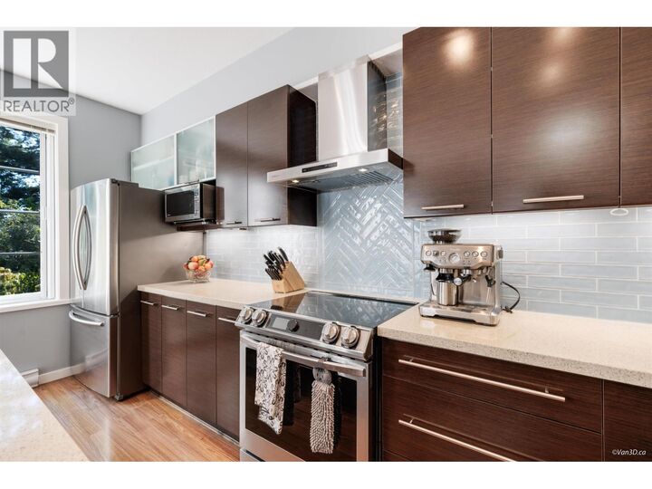 Property Photo:  550 Browning Place 25  BC V7H 3A9 