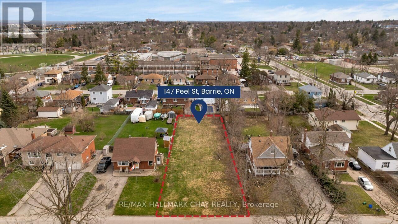 Property Photo:  147 Peel Street  ON L4M 3L7 