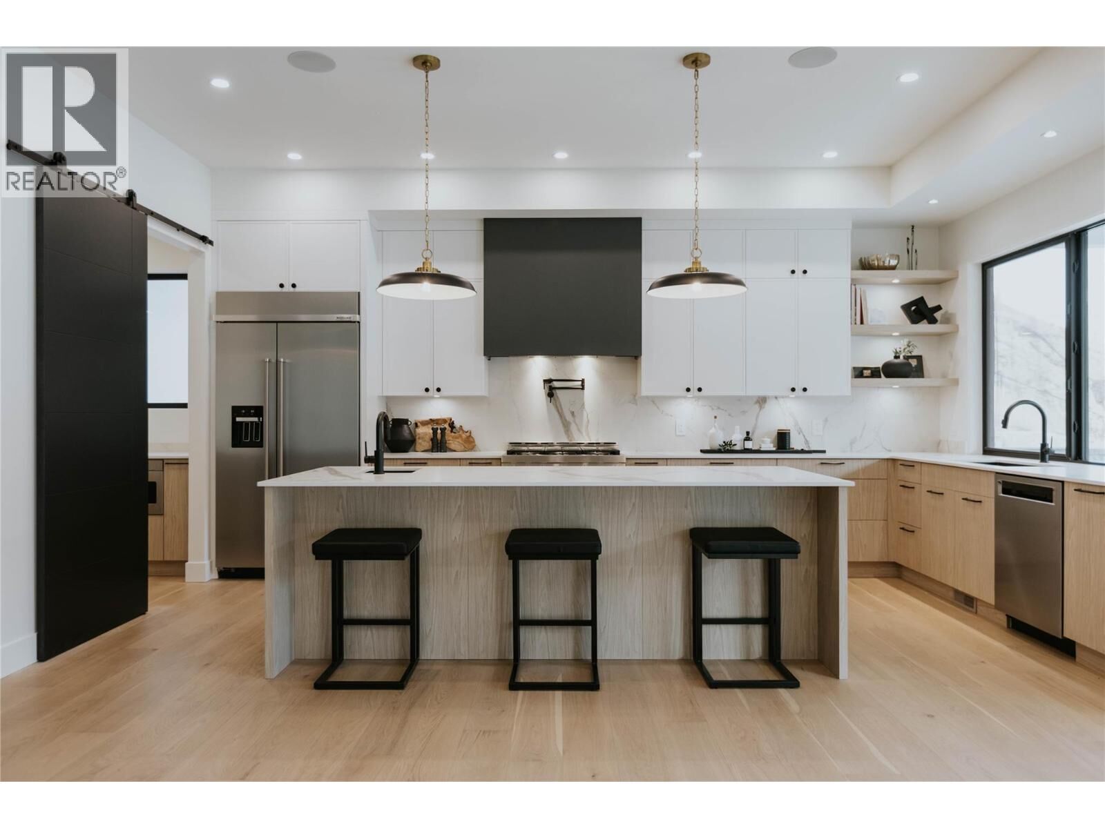 Property Photo: 5533 Foothill Court BC V1W 0C4