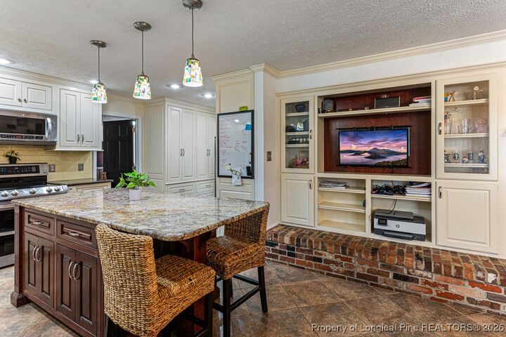 Property Photo:  215 Northview Drive  NC 28303 