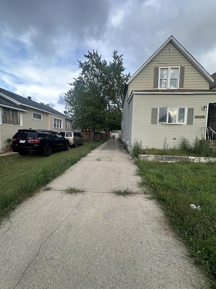 Property Photo:  4429 Northcote Avenue  IN 46312 