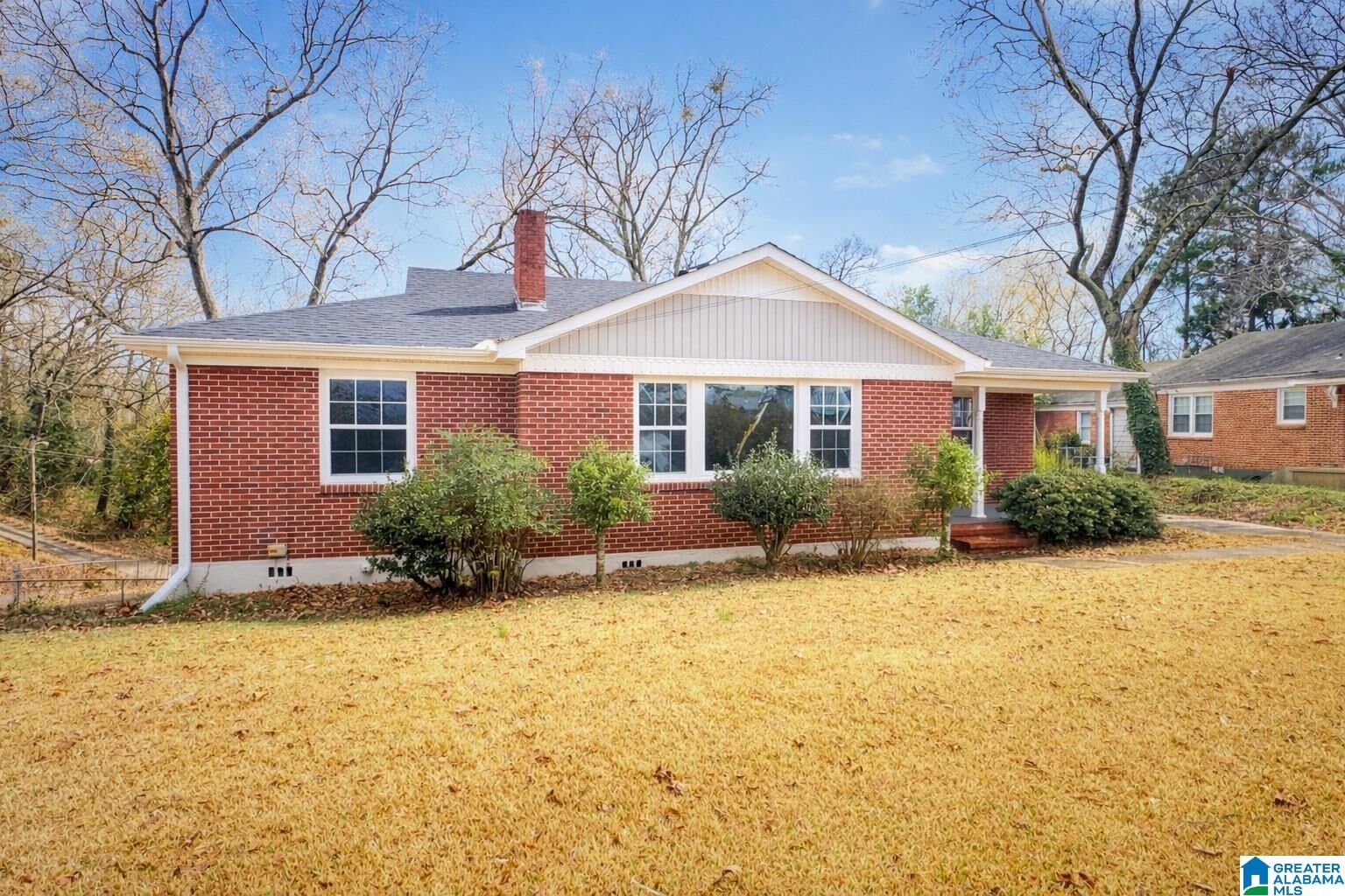 Property Photo:  918 E 15th Street  AL 36207 