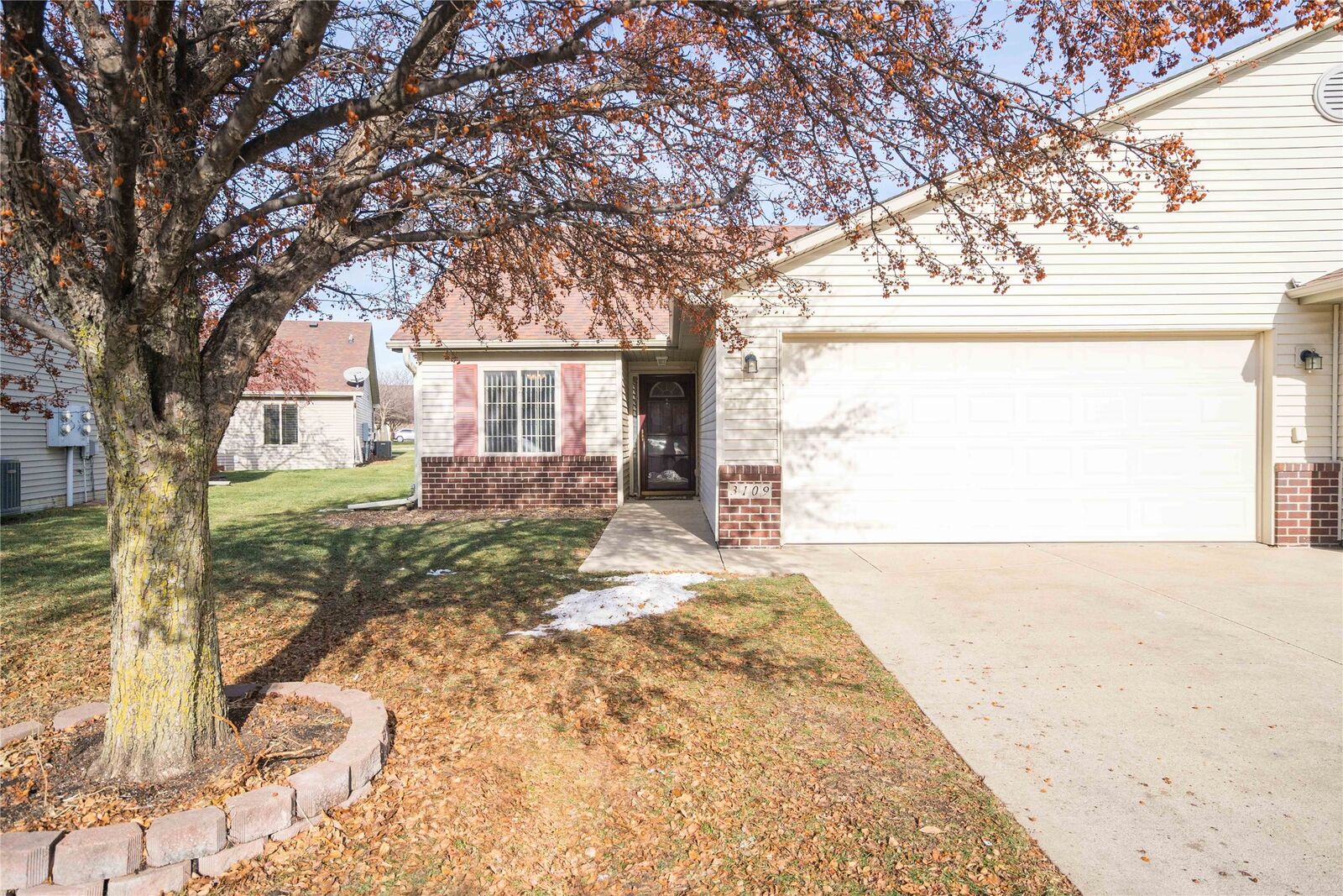 Property Photo:  3109 SE Turnberry Drive  IA 50021 