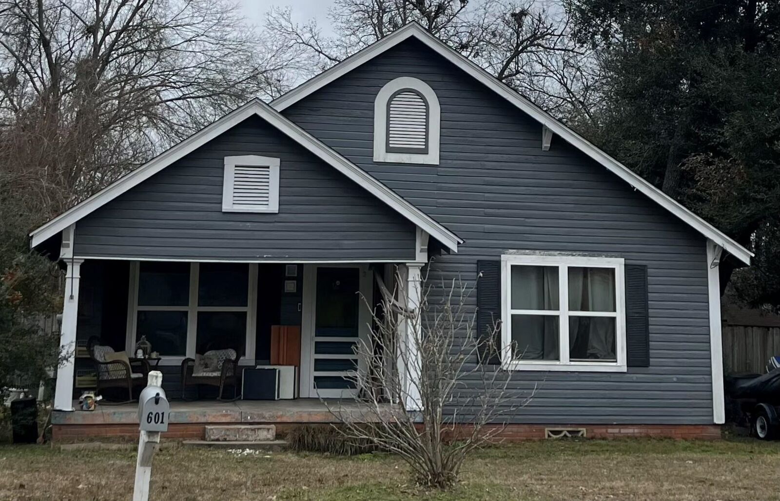 Property Photo: 601 Walnut Street TX 75644