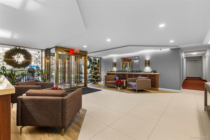 Property Photo:  120 East Hartsdale Avenue 3Q  NY 10530 