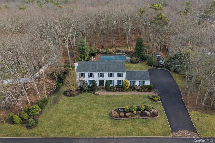 Property Photo:  39 Foreston Circle  NY 11949 