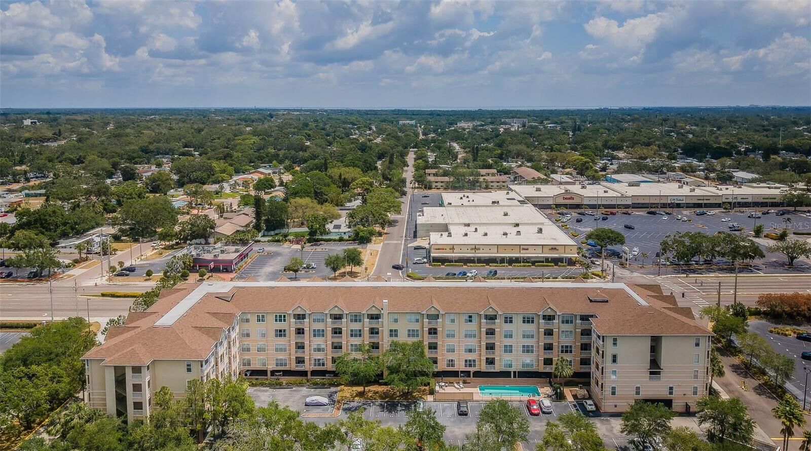 Property Photo: 1216 S Missouri Avenue 108 FL 33756