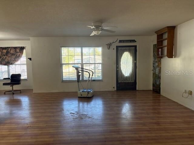 Property Photo:  6121 Whiteway Drive  FL 33617 