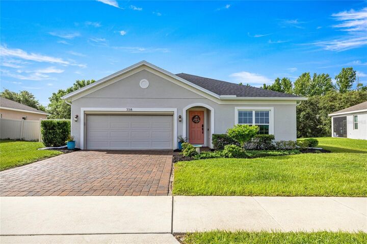 Property Photo:  358 Irving Bend Drive  FL 34736 