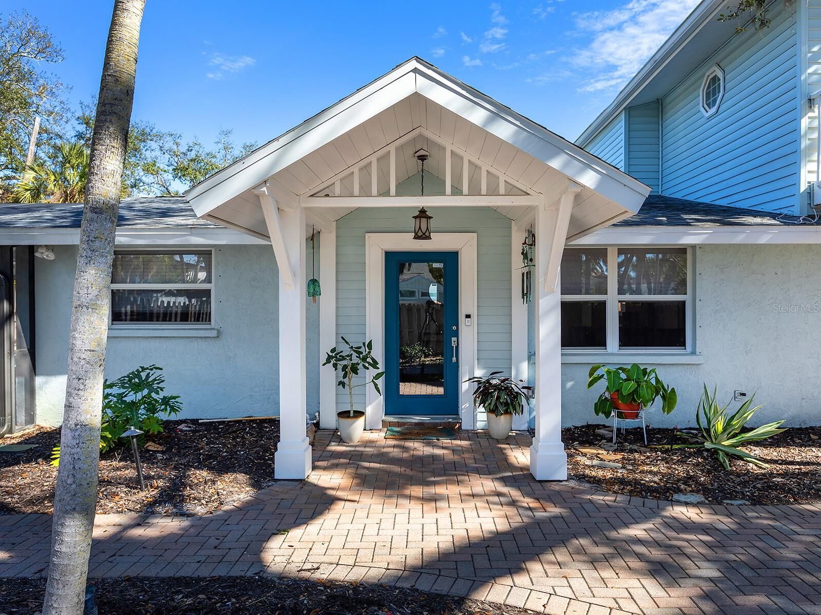 Property Photo:  5151 Saint Albans Avenue  FL 34242 