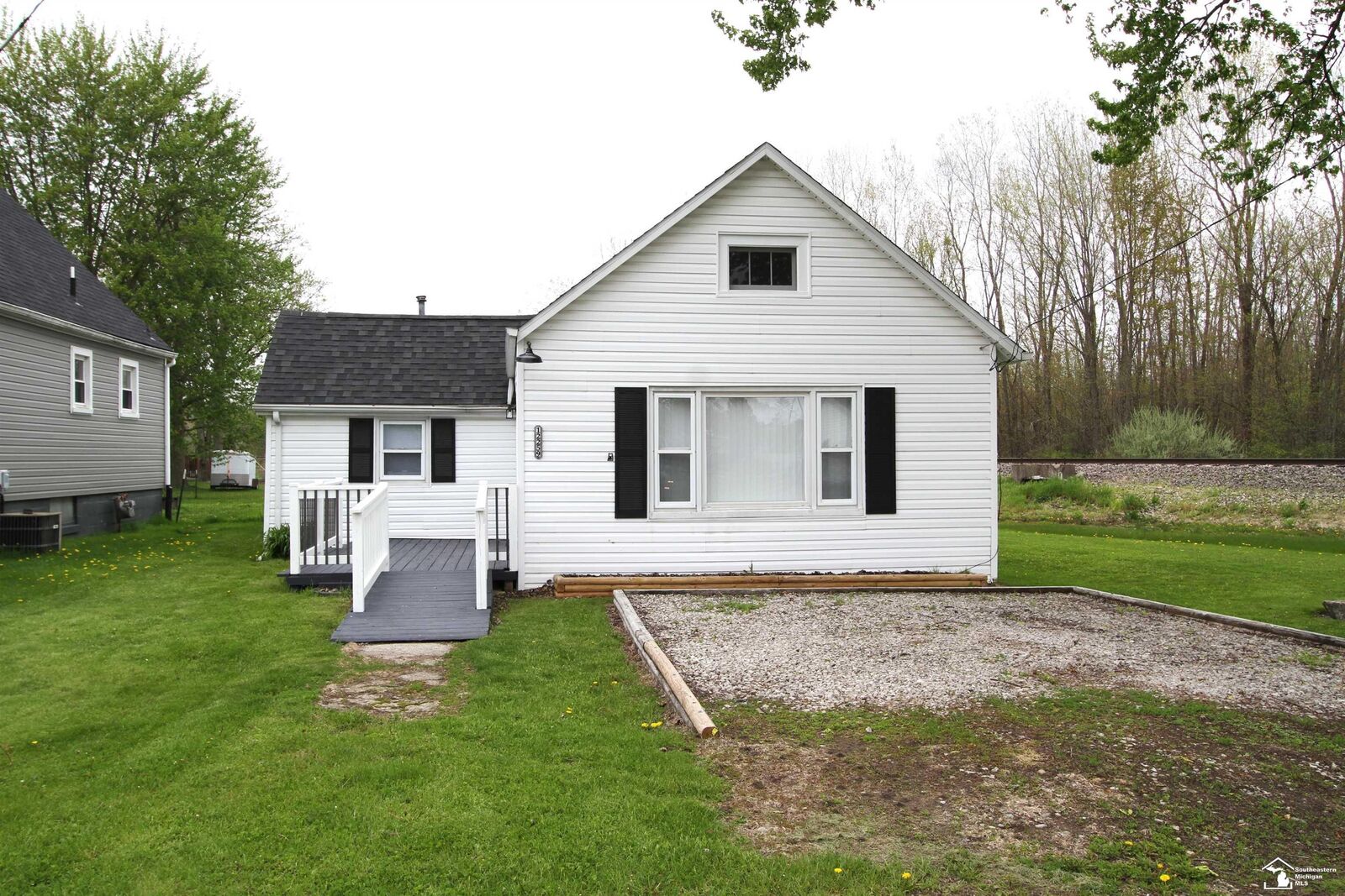 Property Photo:  12259 Eldora Road  MI 48117 