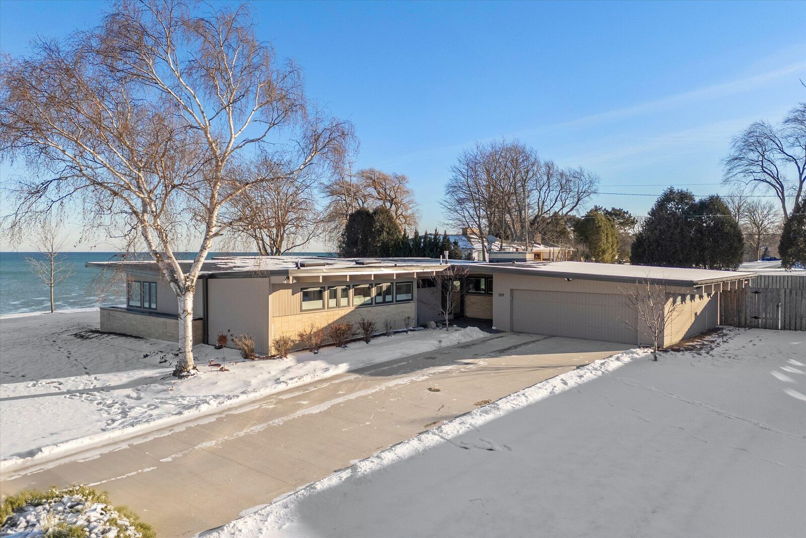Property Photo:  509 Columbus Ave  WI 53083 