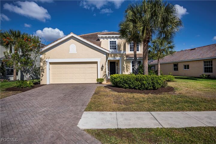 Property Photo:  2615 Sunvale Court  FL 33991 